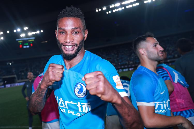 关于大连人主场取胜,提升积分榜排名,脱离降级区的信息 关于大连人主场取胜,提升积分榜排名,脱离降级区的信息