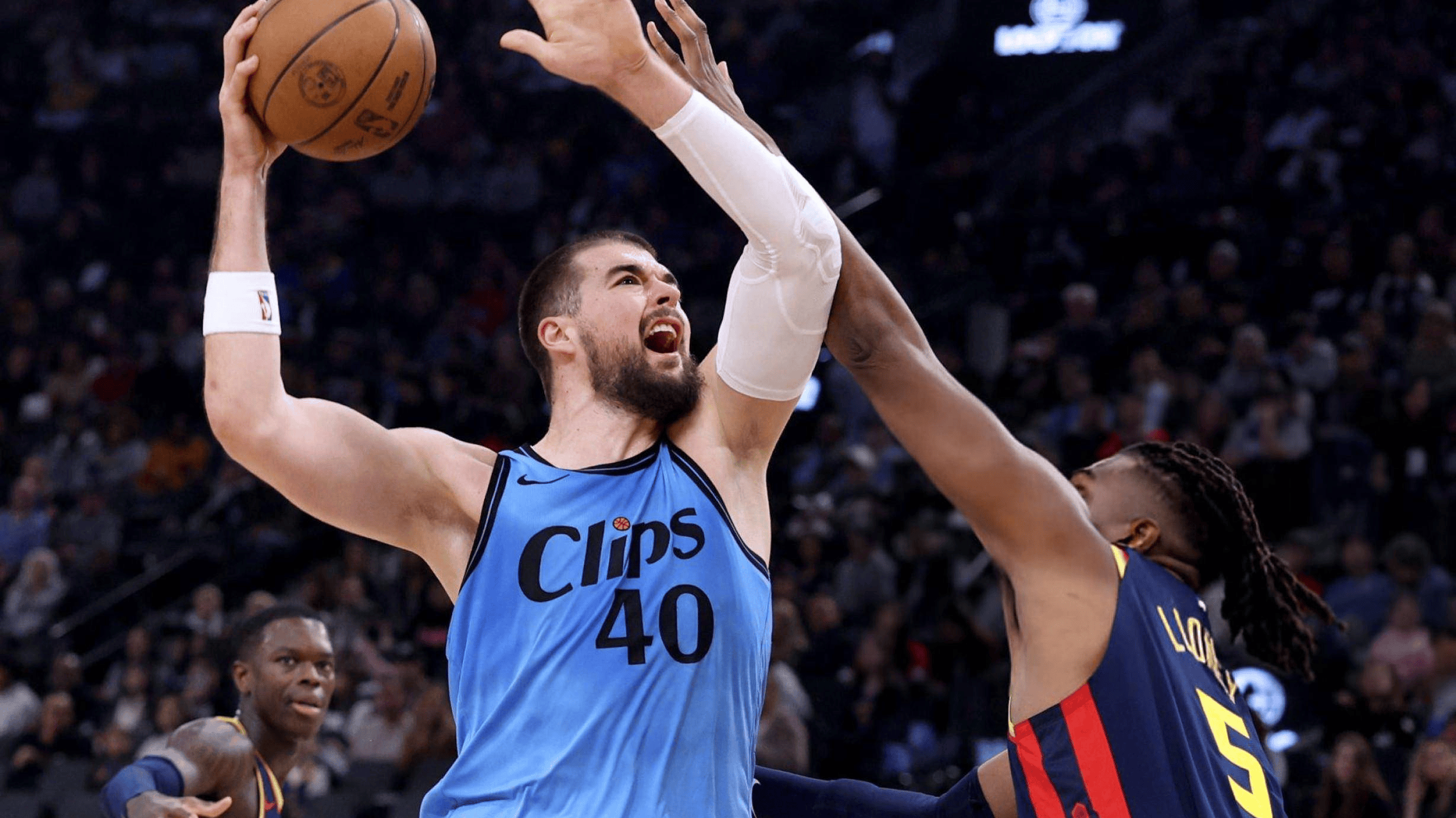 开云体育官网-NBA季后赛热身赛落幕，球队备战决赛