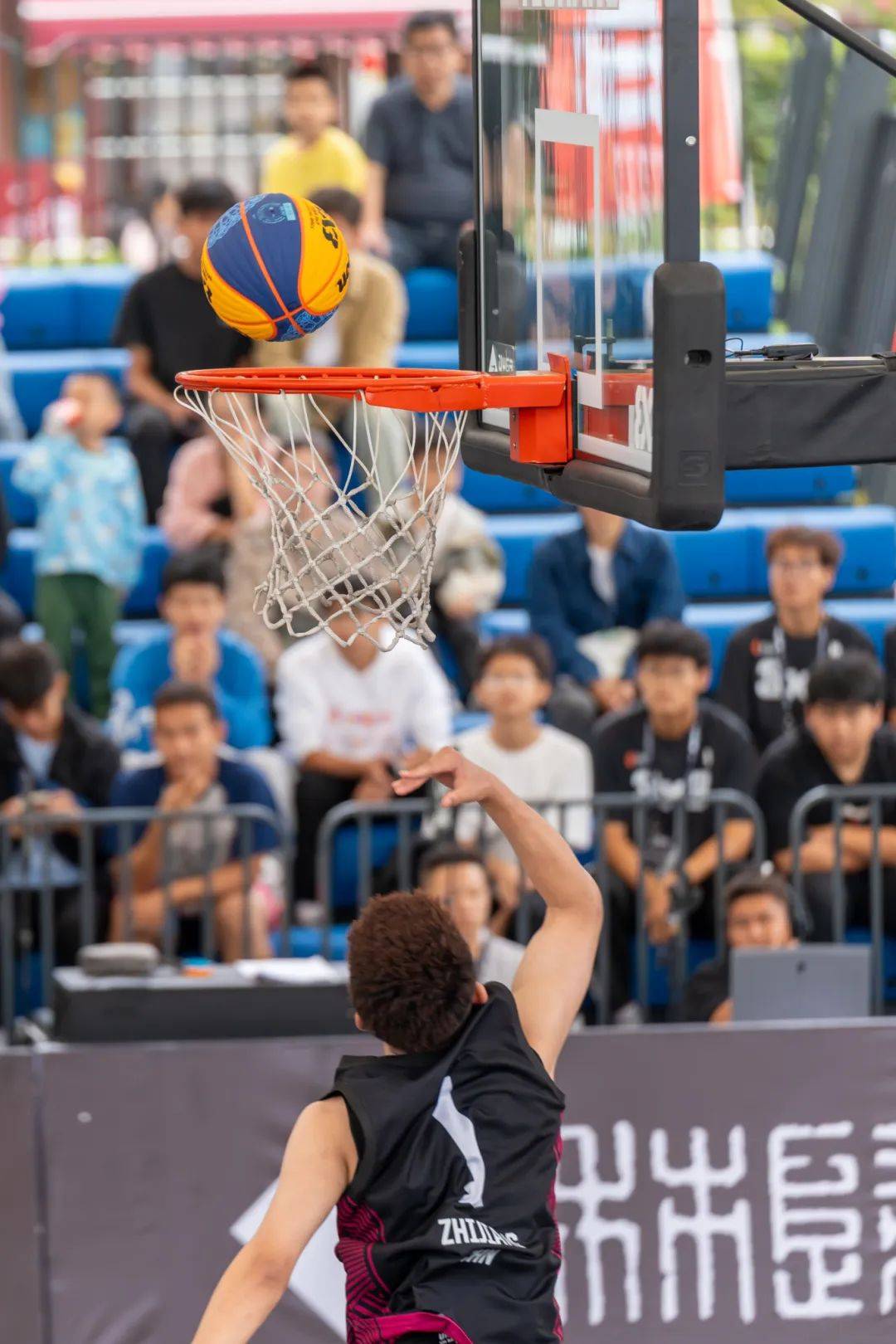 国际篮球比赛成为全球热门话题