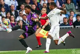 瓦拉多利德客场失分,积分不容乐观 瓦拉多利德客场失分,积分不容乐观