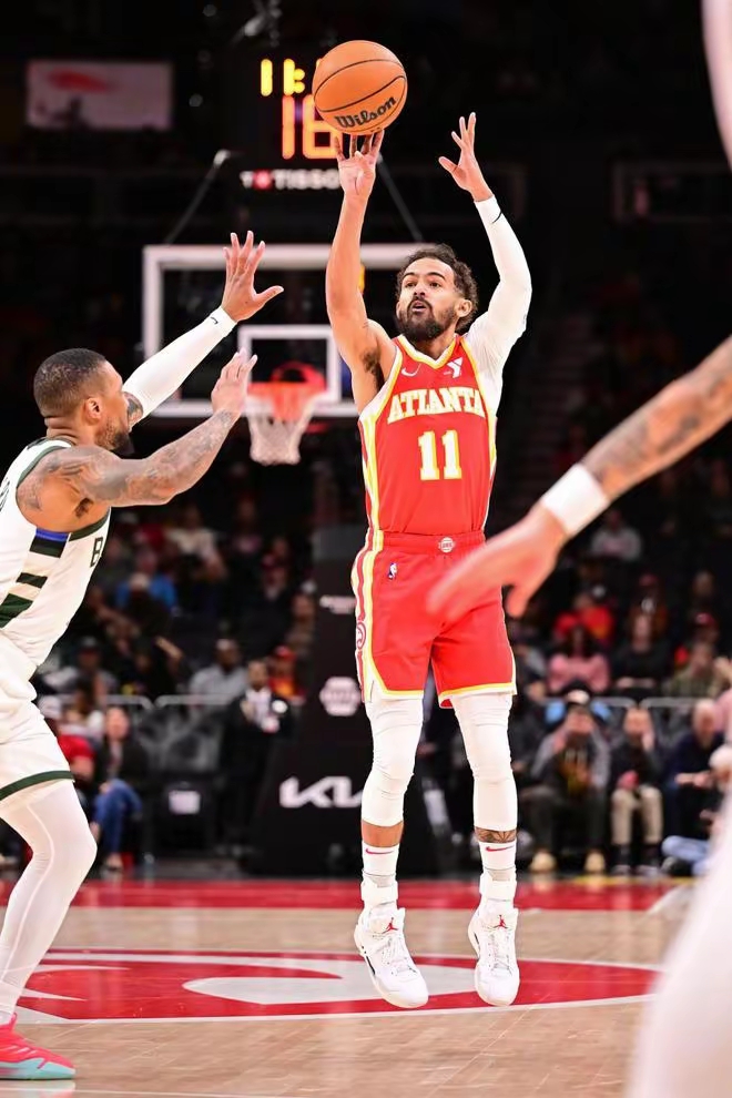 开云体育下载-雄鹿再胜老鹰，继续取胜势头