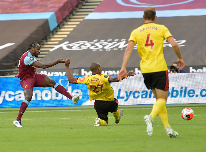 汉堡联队客场告捷,保级形势稍有好转的简单介绍 汉堡联队客场告捷,保级形势稍有好转的简单介绍