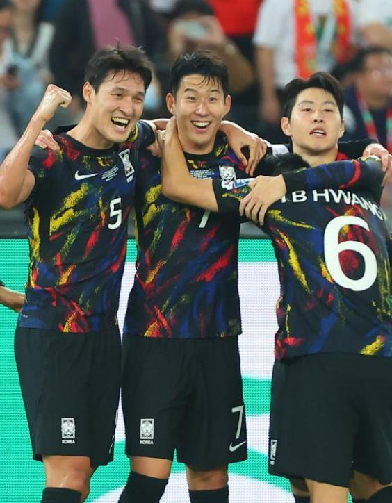 开云体育中国-包含足球盛事：中国队力争夺冠的实力展示的词条