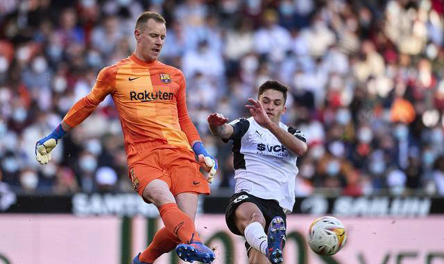 里尔球员表现出色,在比赛中展现技术优势的简单介绍 里尔球员表现出色,在比赛中展现技术优势的简单介绍