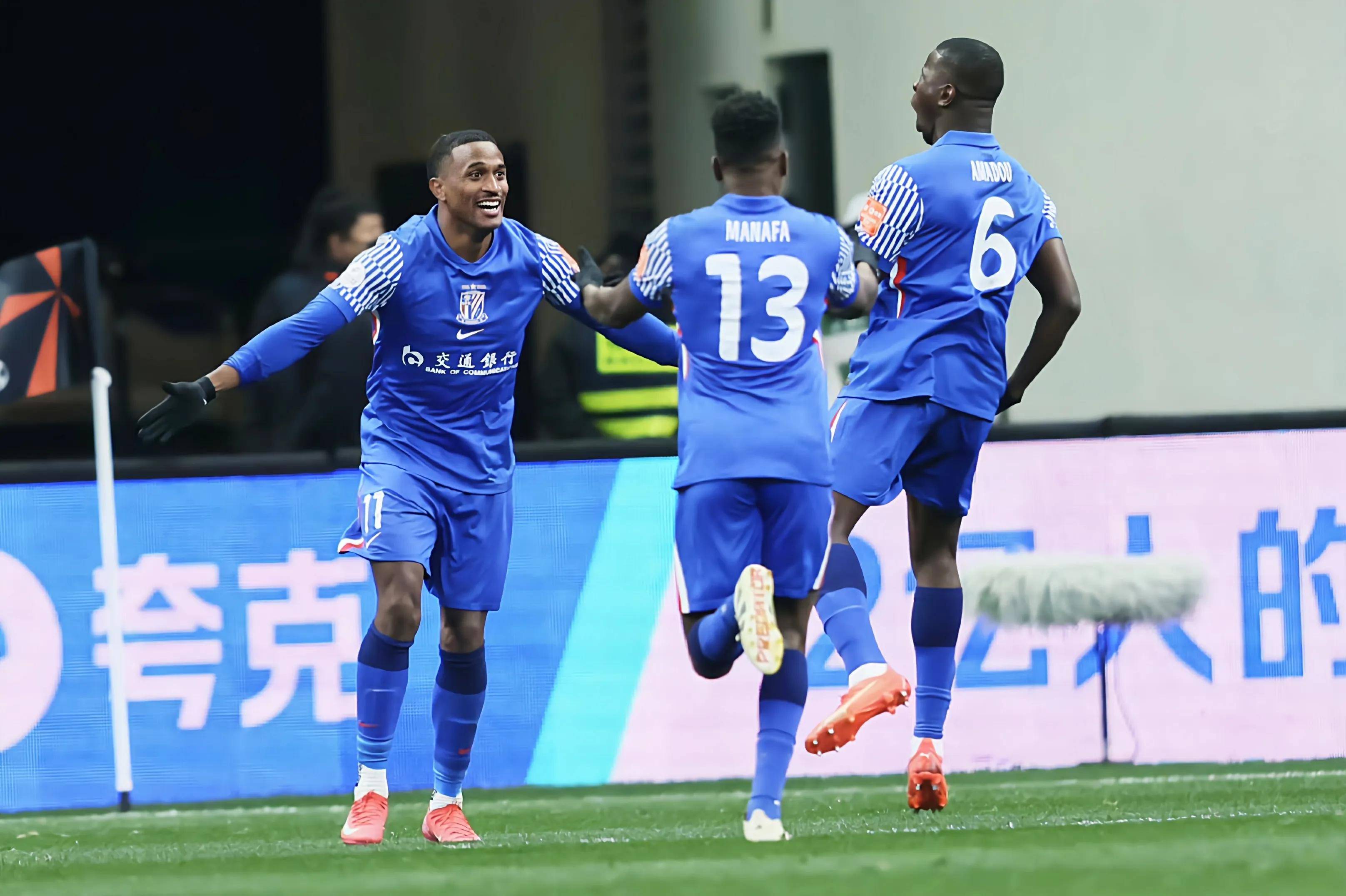 申花客场不敌力帆，遭遇连败