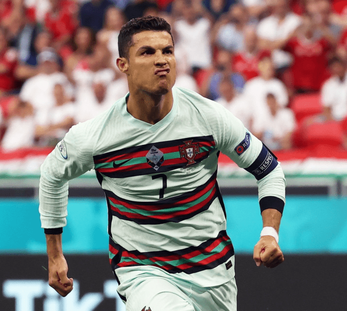 瑞典队力挫匈牙利,晋级四强 瑞典队力挫匈牙利,晋级四强