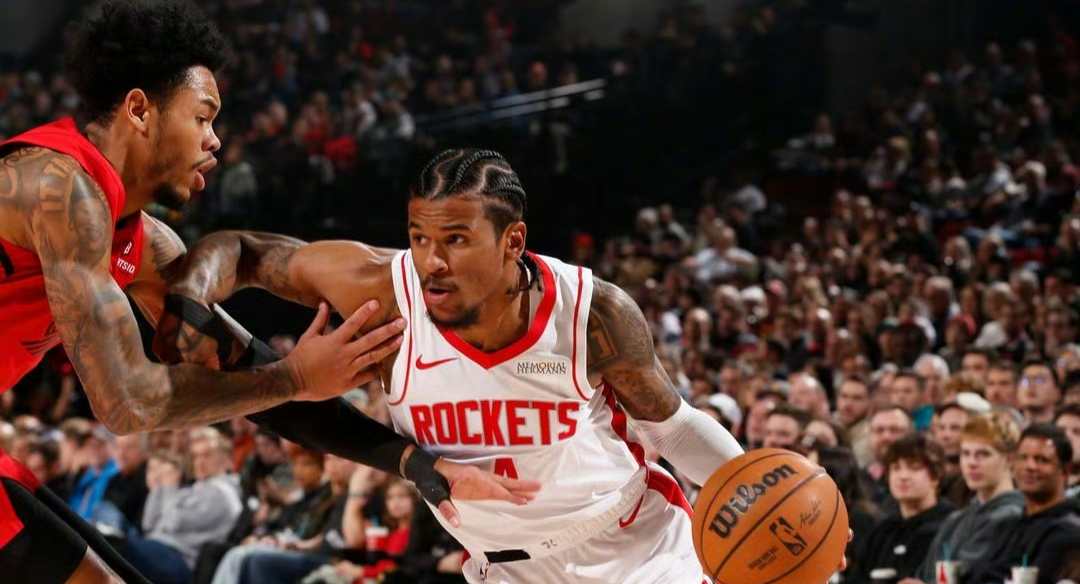 开拓者客场逆袭,主帅战术精准 开拓者客场逆袭,主帅战术精准