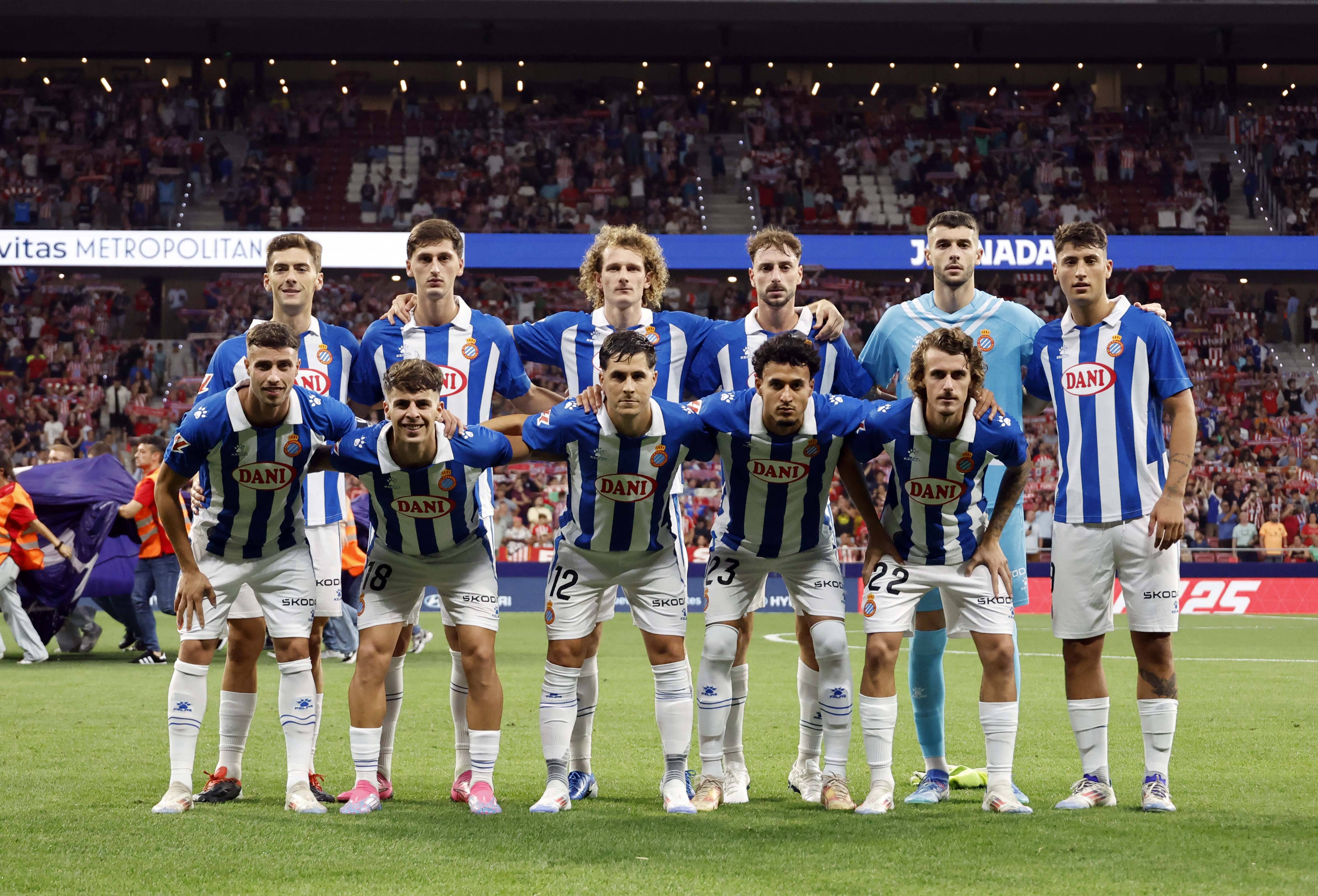 开云体育官方网站-西班牙人防守失误，遭遇主场失利