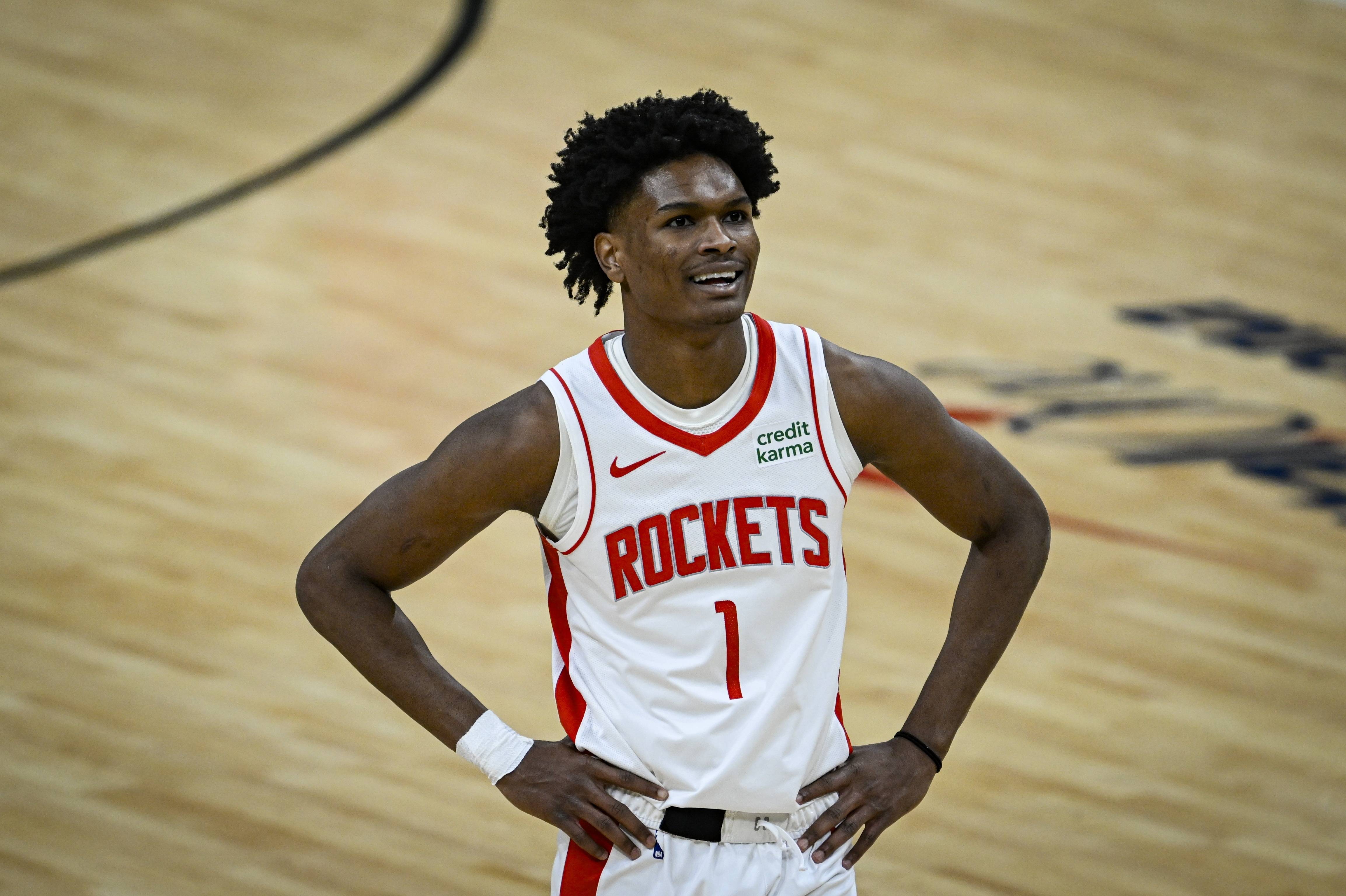 开云APP-火箭队客场大胜，稳固排名