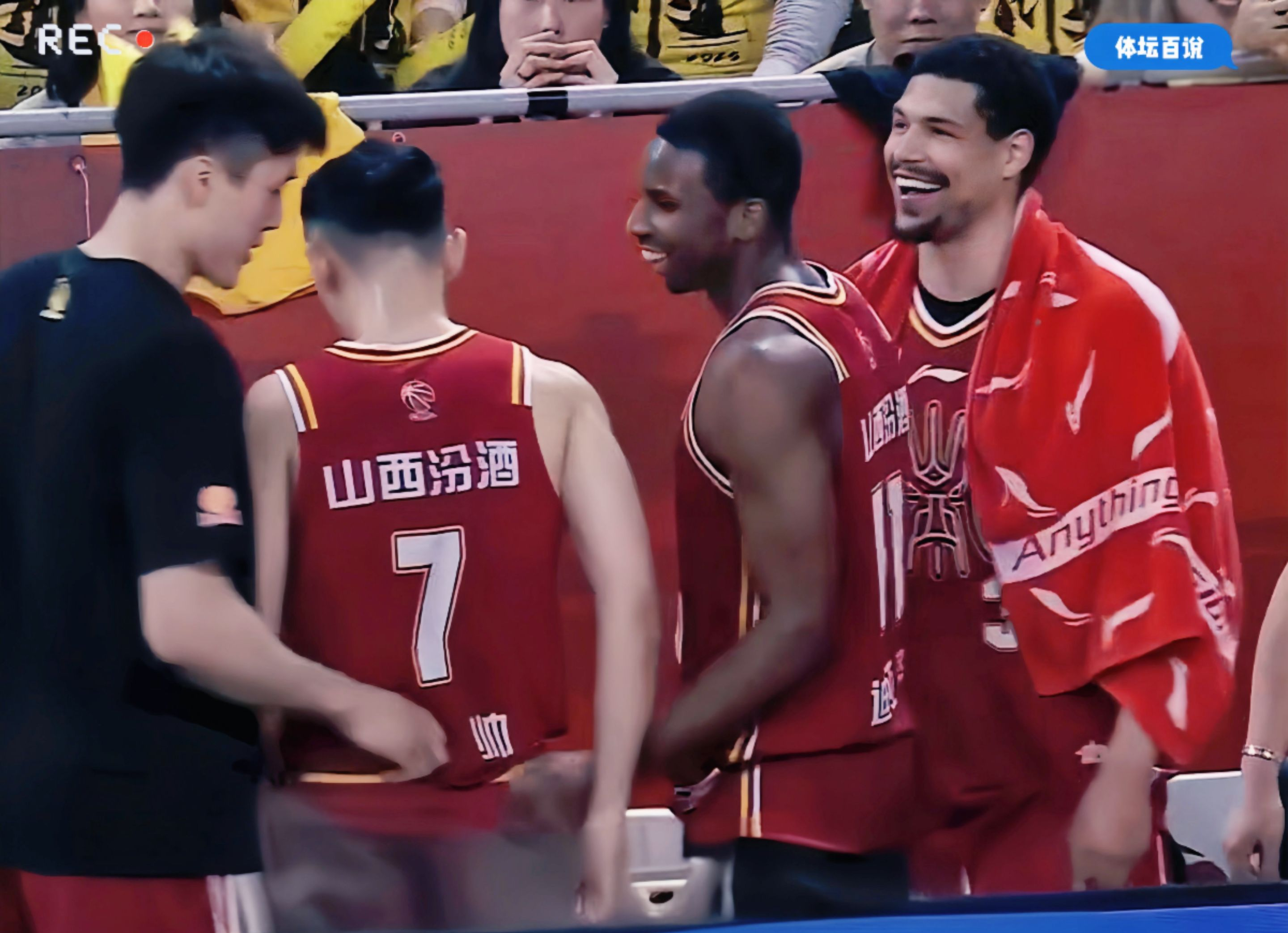 开云体育官网-山西男篮深陷低迷，恐遭连败失利