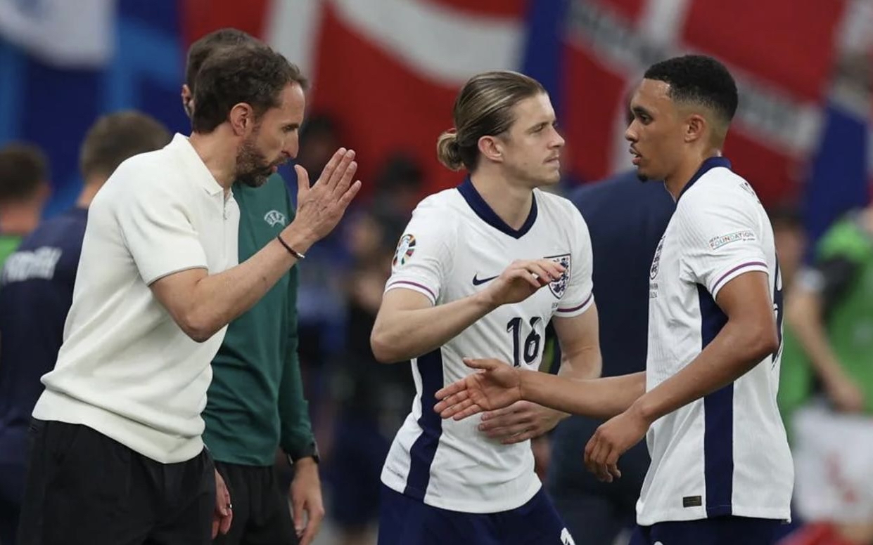 开云体育官网-英格兰队以比战胜德国，挺进欧洲杯八强