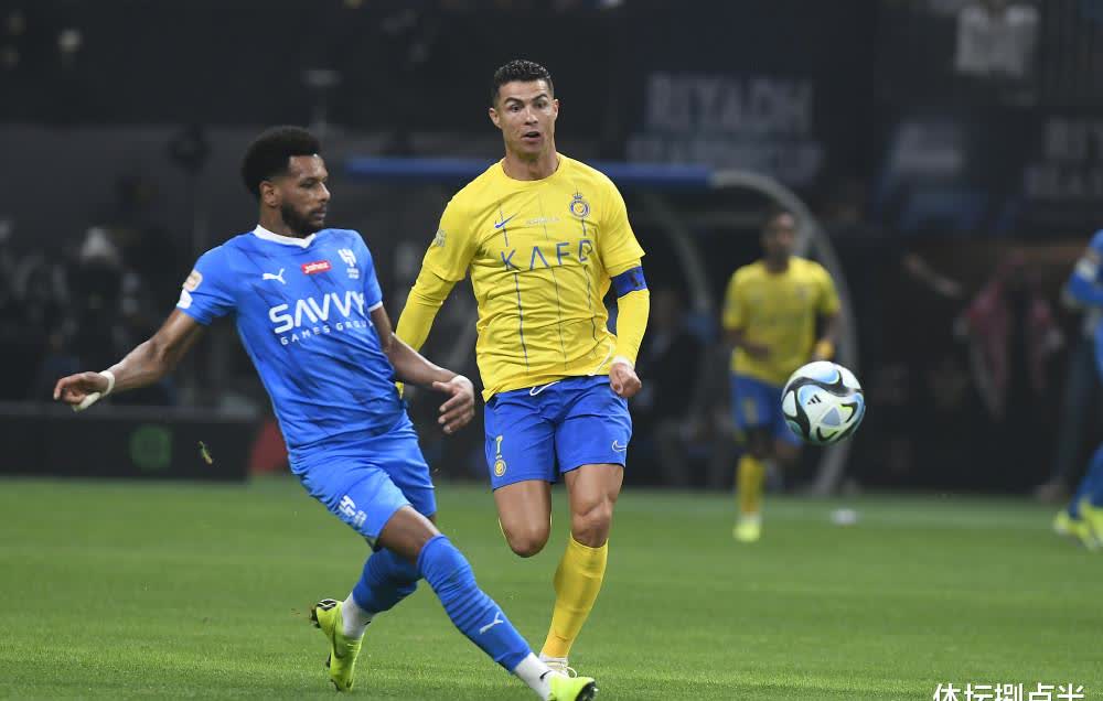 包含葡萄牙球星罗纳尔多连续数场比赛斩获关键进球,表现稳健的词条 包含葡萄牙球星罗纳尔多连续数场比赛斩获关键进球,表现稳健的词条