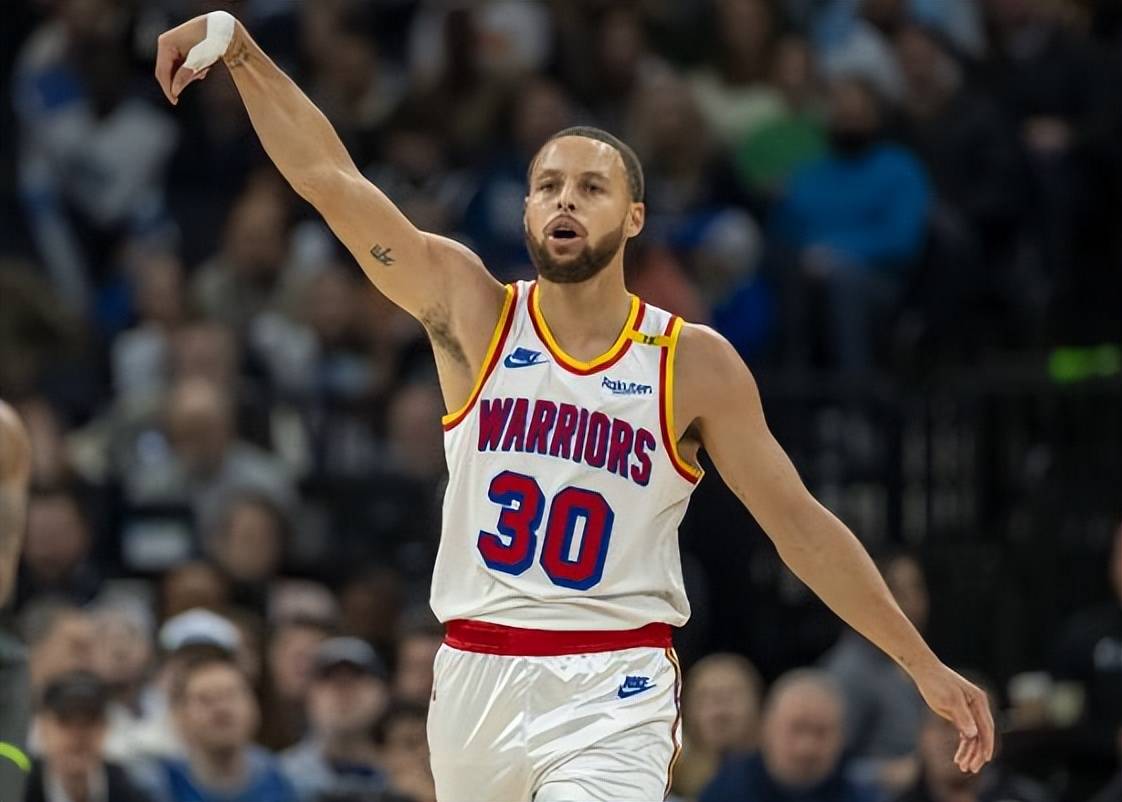 顽强作战,球队不惧强敌反超比分 顽强作战,球队不惧强敌反超比分