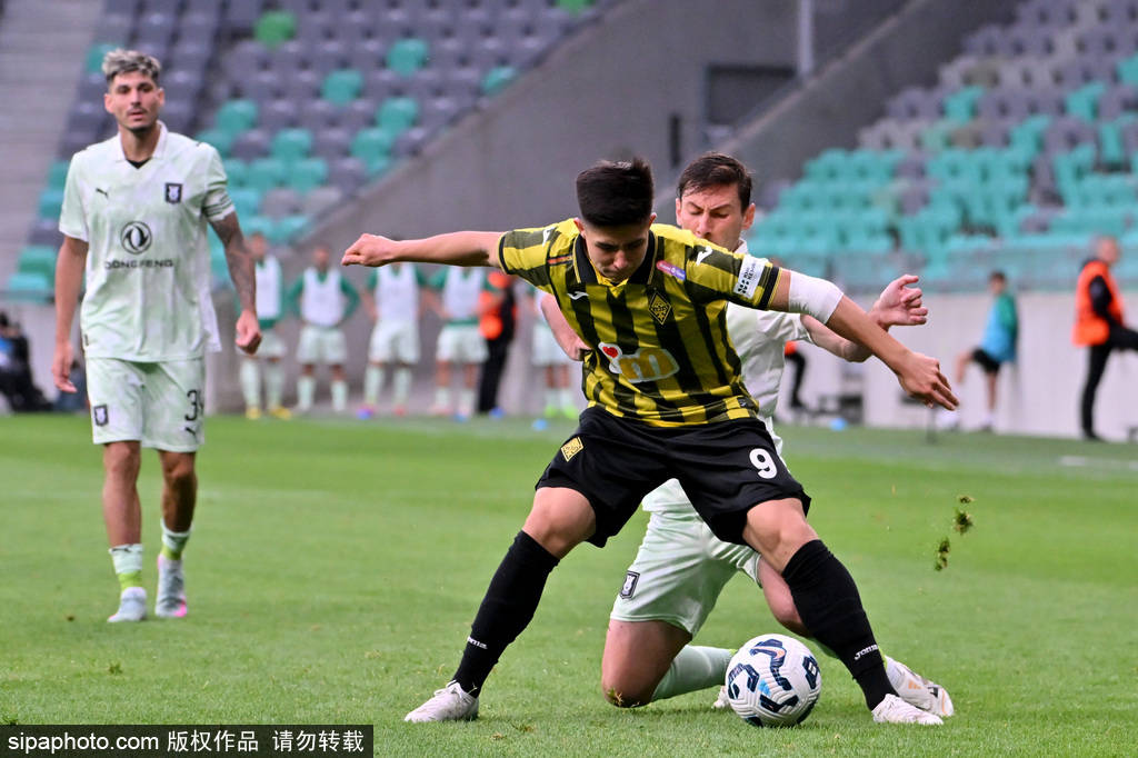 华尔夫斯镇遭遇逆袭,保级形势日渐严峻 华尔夫斯镇遭遇逆袭,保级形势日渐严峻