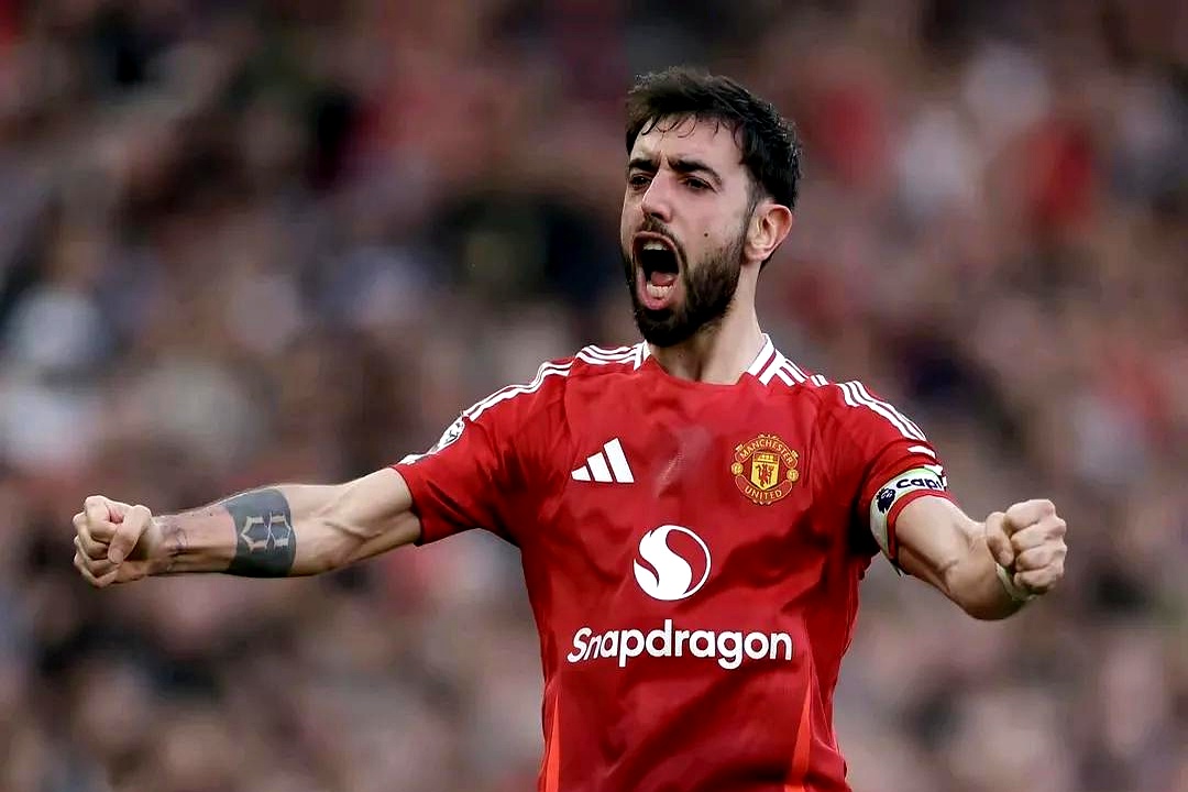 曼联主场惨败,夺冠希望渐渐远去 曼联主场惨败,夺冠希望渐渐远去