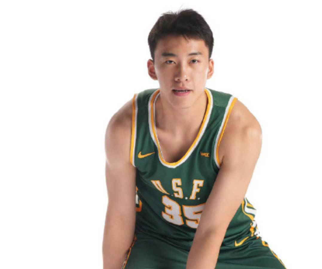 开云官网-优秀球员的出色表现令人赞叹不已