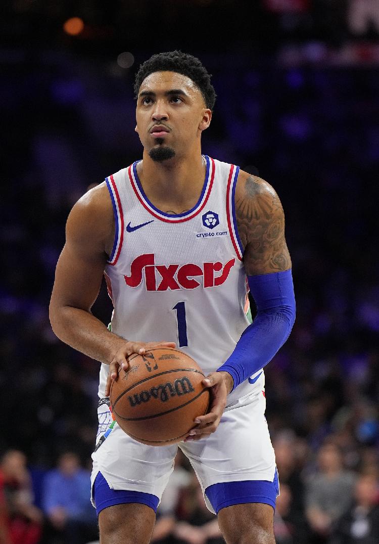开云体育在线-费城惊魂！76人半篮球莱铭克勇夺联盟的简单介绍