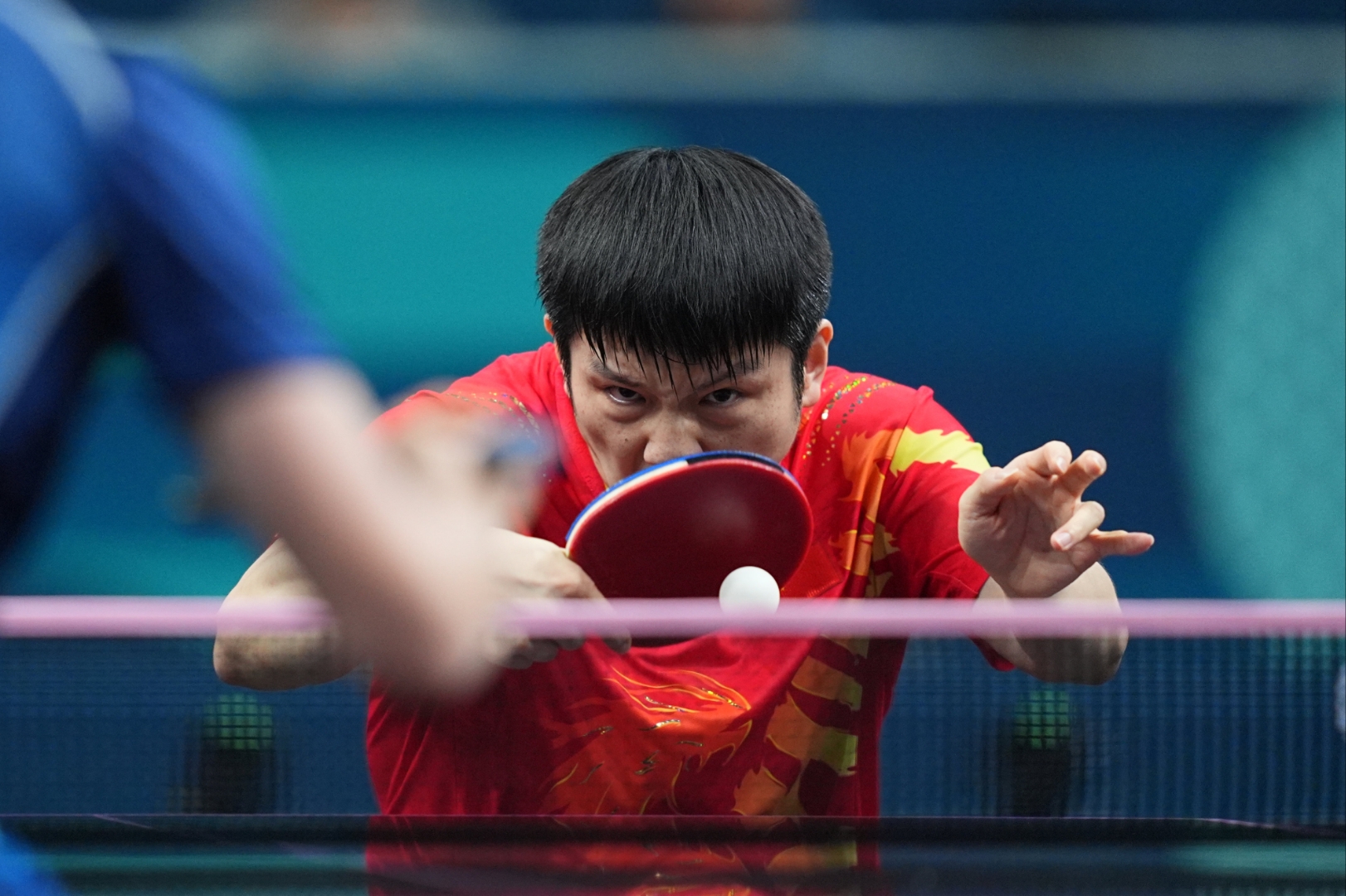 开云APP-NS碾压DRX，Viper团战一打五鏖战多局四强赛，强势挺进下一轮