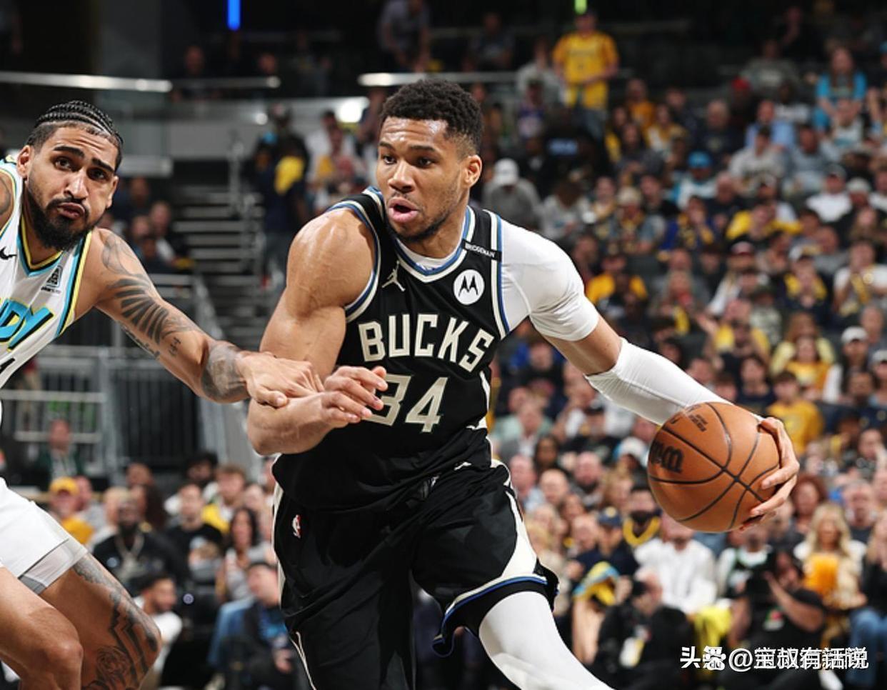 开云官网-雄鹿队大胜步行者队继续保持领先