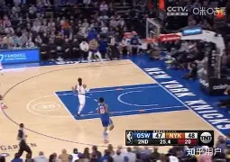 尼克斯主场输给篮网,坎特看台上鼓励队友的简单介绍 尼克斯主场输给篮网,坎特看台上鼓励队友的简单介绍