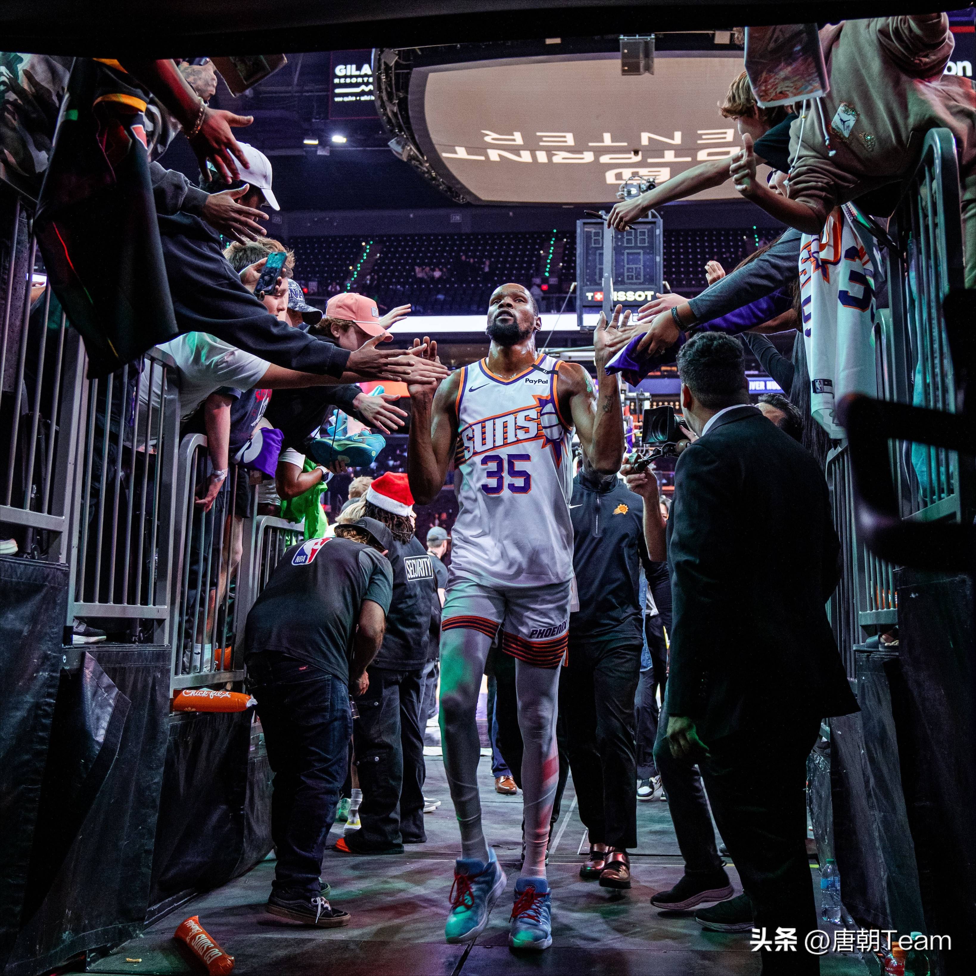 篮网战胜尼克斯,杜兰特表现神勇 篮网战胜尼克斯,杜兰特表现神勇