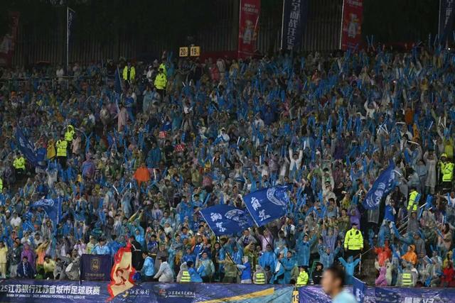 开云APP-比赛现场观众热情澎湃助威声不绝于耳