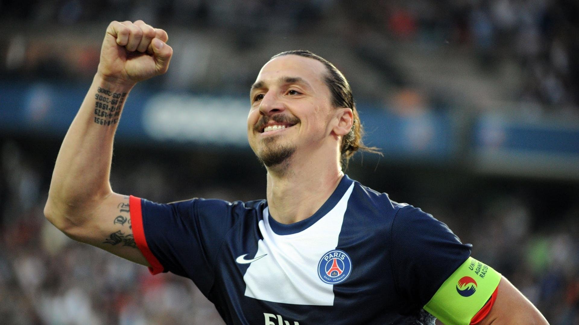 绿茵上的密码与骑士，当法国轻取澳大利亚，库尔图瓦成为关键先生